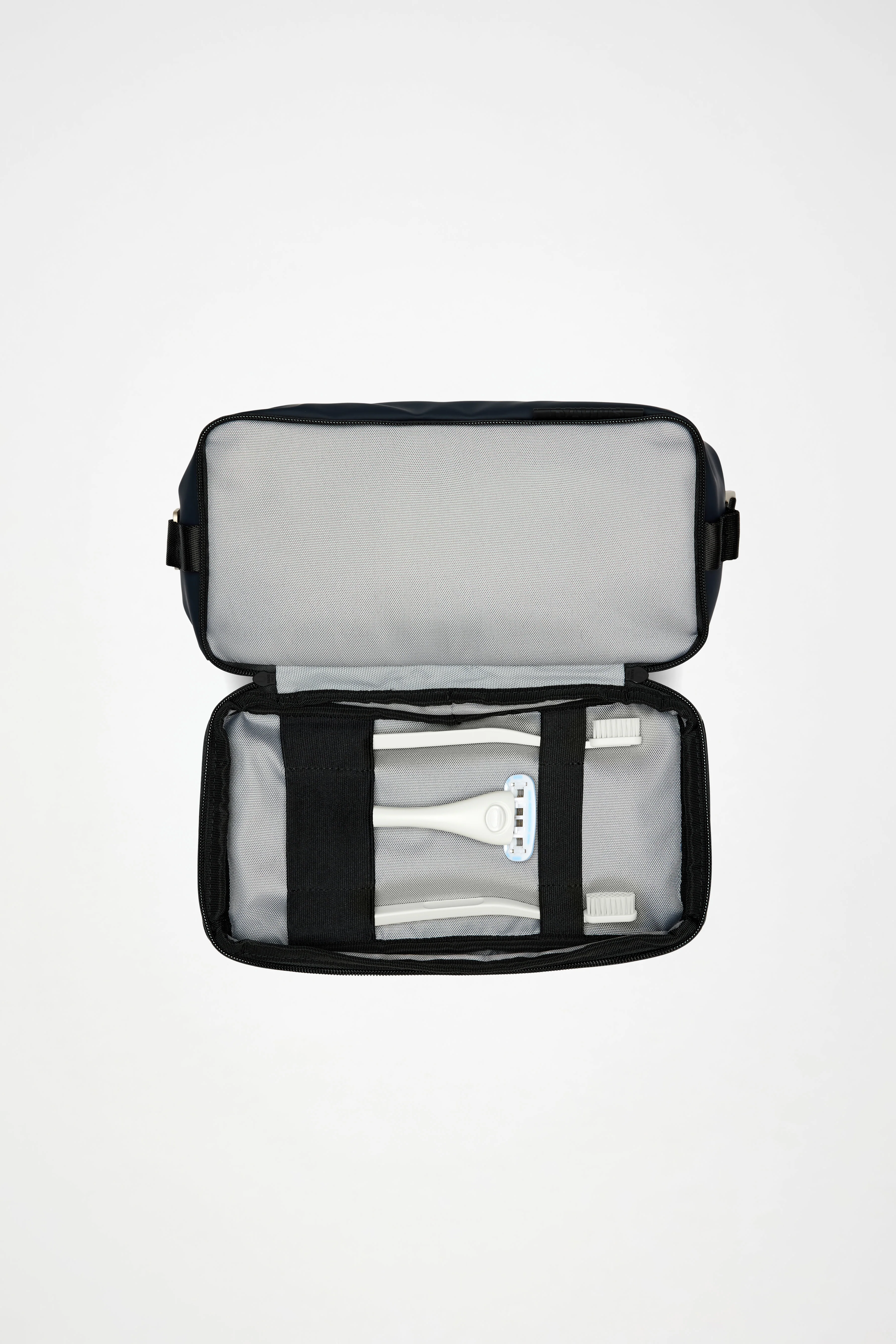 Otaru Wash Bag - Image 12
